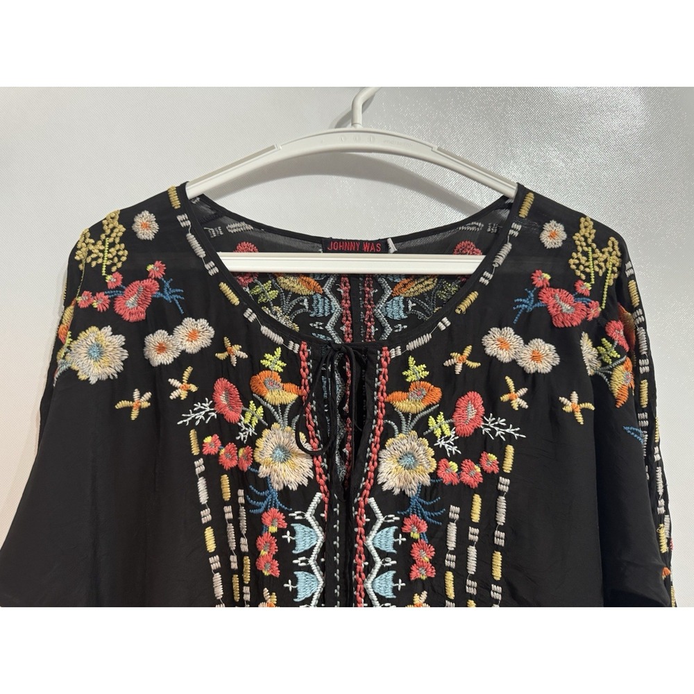 Johnny Was M Black 100% Cupra Rayon Colorful Floral Graphic Embroidered Tunic - Picture 2 of 11